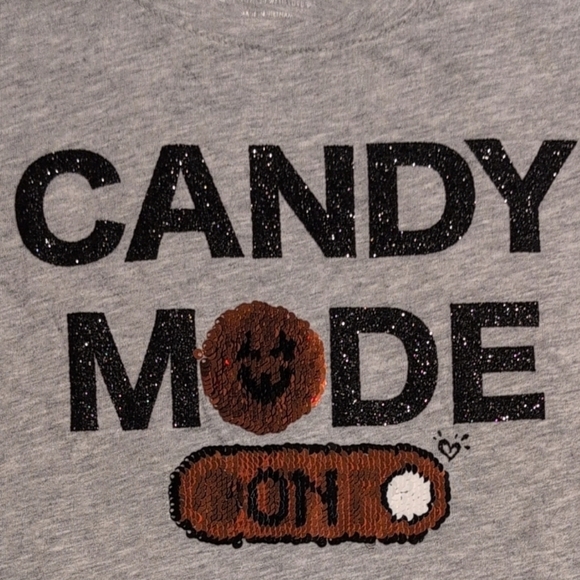 Justice Gray 'Candy Mode On' Tee And Halloween Socks - Picture 3 of 3